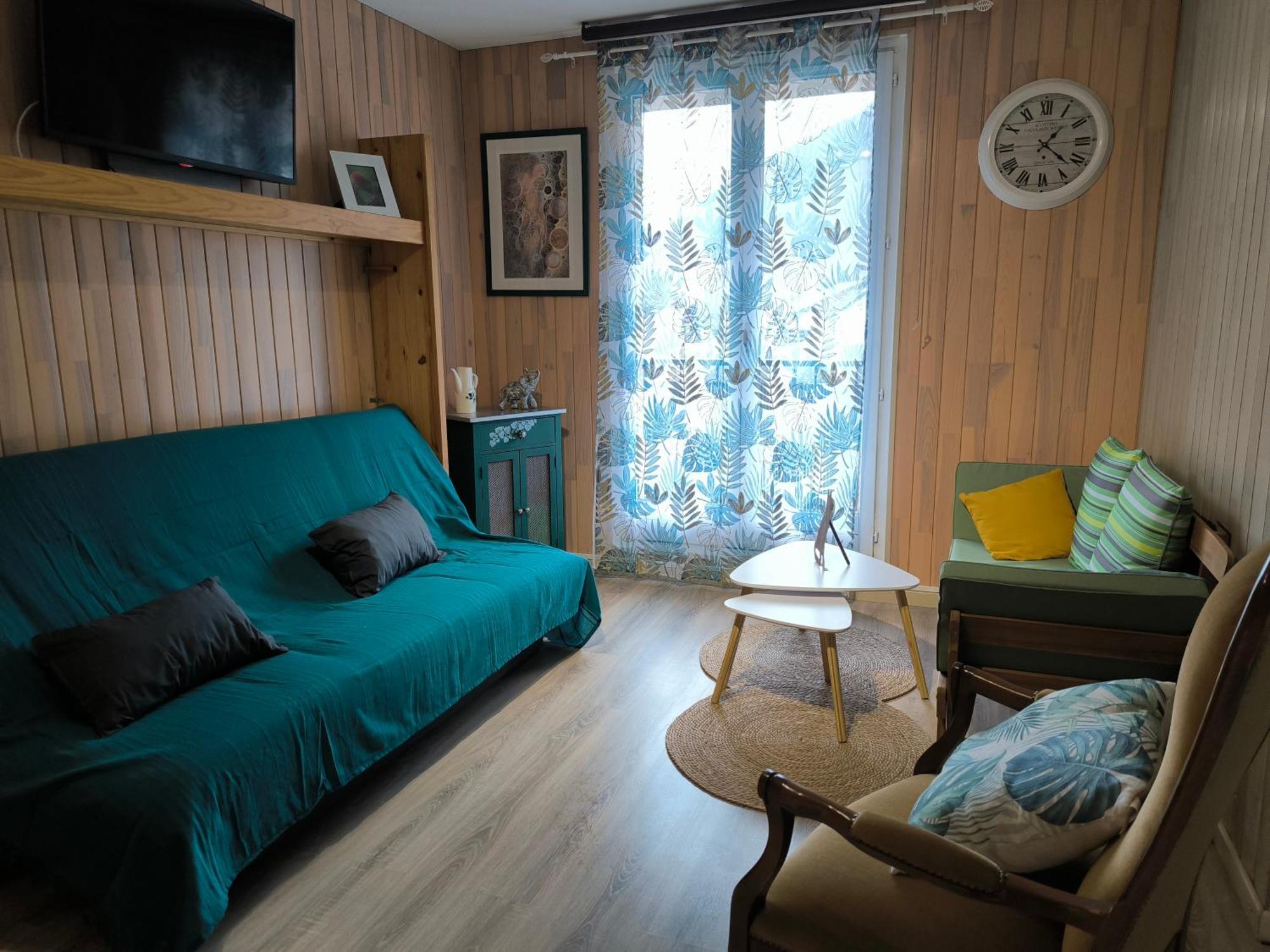 Appartement Vert Tendre Face A La Montagne Bagneres-de-Luchon Екстер'єр фото
